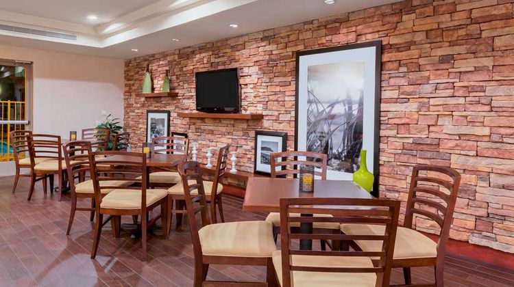 Hampton Inn San Marcos Restaurant