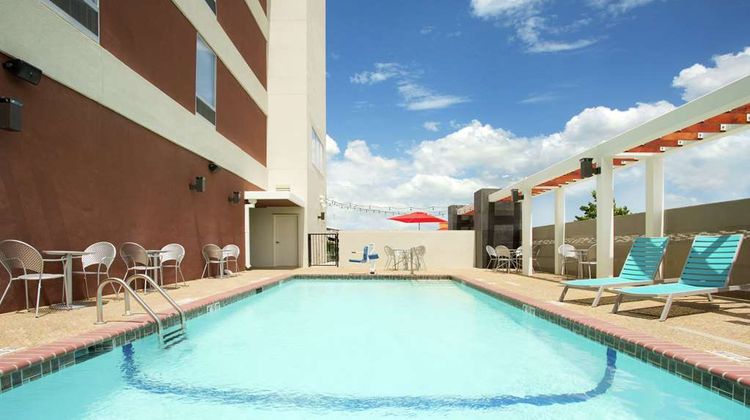 Home2 Suites San Antonio Airport Pool