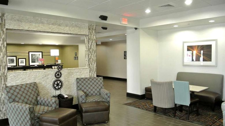 <b>Hampton Inn Carrizo Springs Lobby</b>. Images powered by <a href="https://iceportal.shijigroup.com/" title="IcePortal" target="_blank">IcePortal</a>.