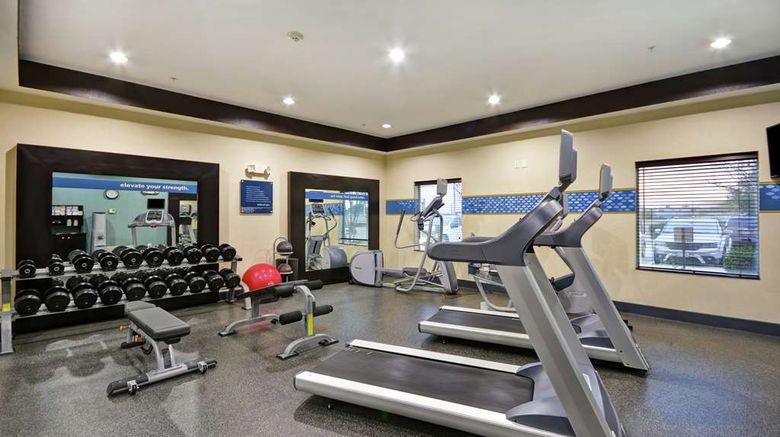 <b>Hampton Inn & Suites Northeast I-35 Health</b>. Images powered by <a href="https://iceportal.shijigroup.com/" title="IcePortal" target="_blank">IcePortal</a>.