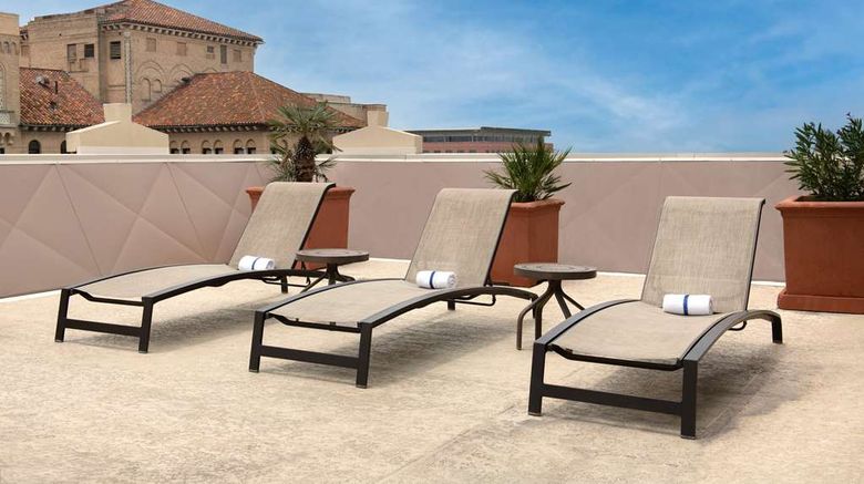 <b>Homewood Suites San Antonio Riverwalk DT Pool</b>. Images powered by <a href="https://iceportal.shijigroup.com/" title="IcePortal" target="_blank">IcePortal</a>.