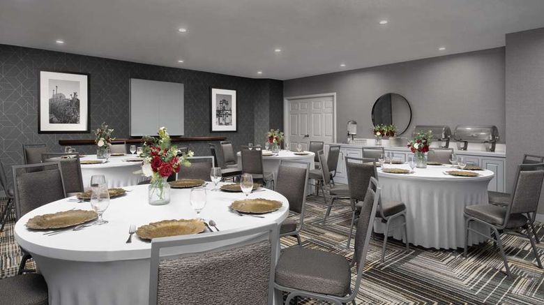 <b>Homewood Suites San Antonio Riverwalk DT Meeting</b>. Images powered by <a href="https://iceportal.shijigroup.com/" title="IcePortal" target="_blank">IcePortal</a>.