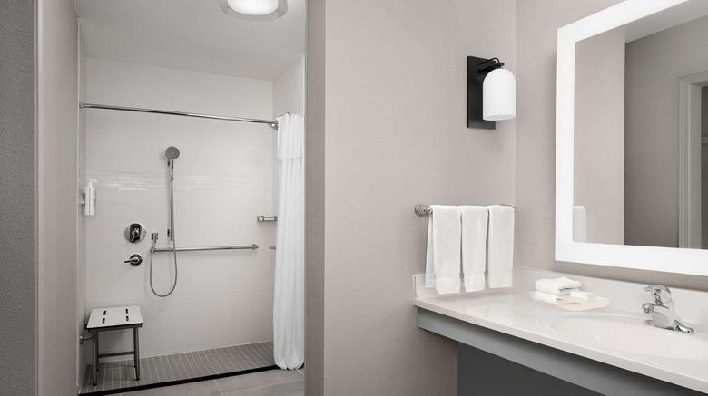 <b>Homewood Suites San Antonio Riverwalk DT Room</b>. Images powered by <a href="https://iceportal.shijigroup.com/" title="IcePortal" target="_blank">IcePortal</a>.