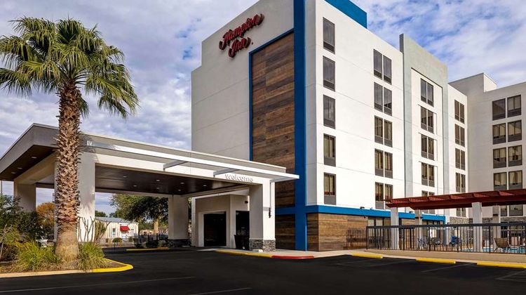 Hampton Inn San Antonio River Walk Area Exterior