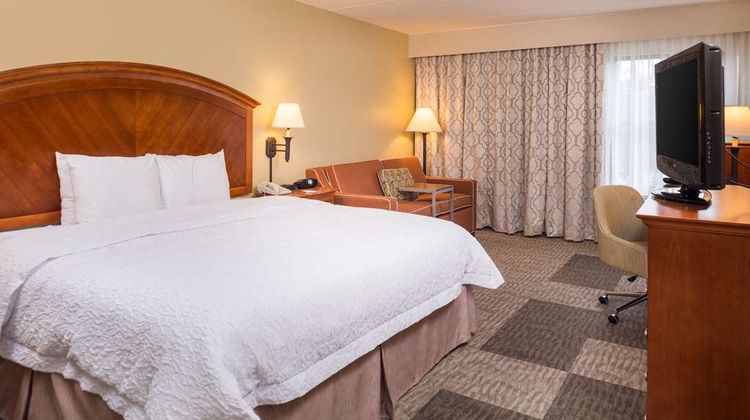 Hampton Inn San Antonio Stone Oak Room