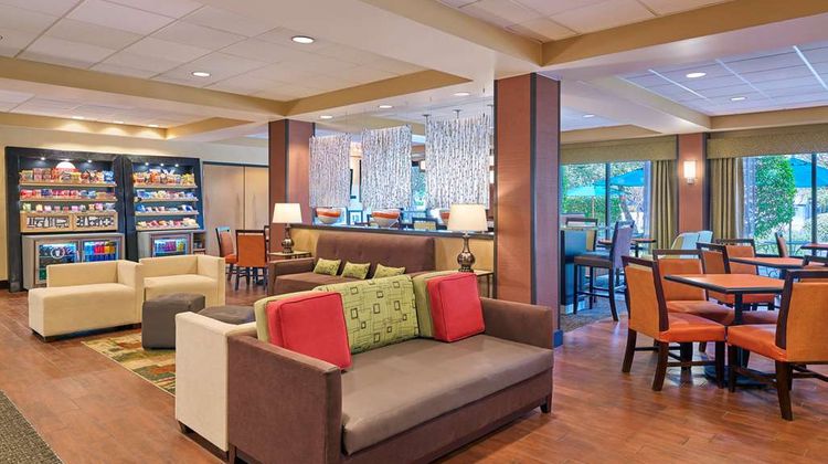 Hampton Inn San Antonio Stone Oak Lobby