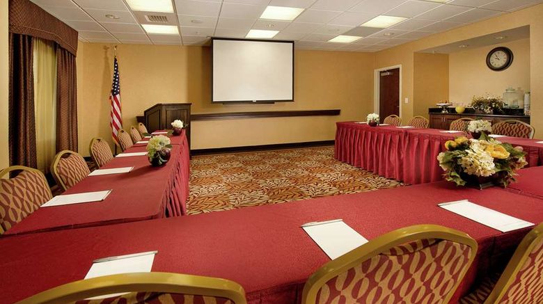 <b>Hampton Inn & Suites San Antonio-Airport Meeting</b>. Images powered by <a href="https://iceportal.shijigroup.com/" title="IcePortal" target="_blank">IcePortal</a>.