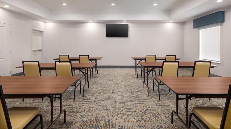 Hampton Inn, Kenedy Meeting