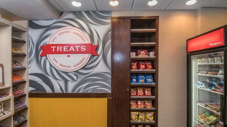 <b>Hampton Inn Selma-San Antonio-Randolph Restaurant</b>. Images powered by <a href="https://iceportal.shijigroup.com/" title="IcePortal" target="_blank">IcePortal</a>.