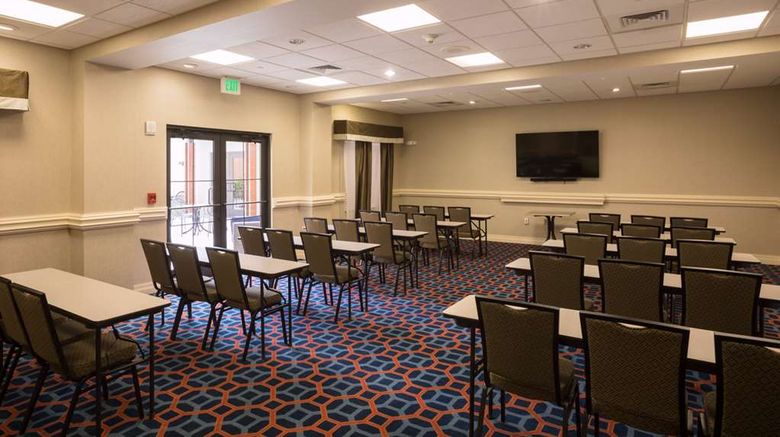 <b>Homewood Suites by Hilton San Antonio N Meeting</b>. Images powered by <a href="https://iceportal.shijigroup.com/" title="IcePortal" target="_blank">IcePortal</a>.