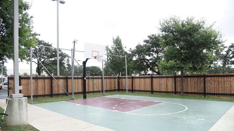 <b>Homewood Suites by Hilton San Antonio N Recreation</b>. Images powered by <a href="https://iceportal.shijigroup.com/" title="IcePortal" target="_blank">IcePortal</a>.