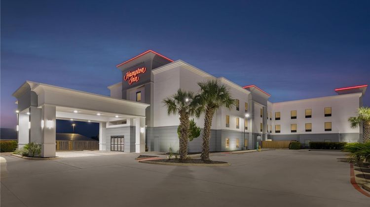 Hampton Inn Pleasanton Exterior