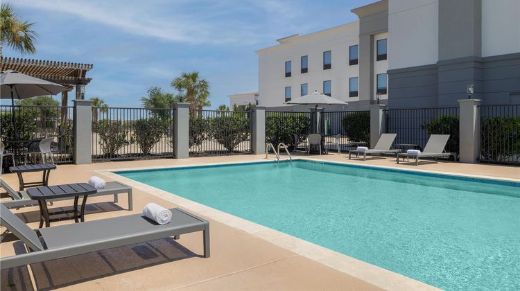 Hampton Inn Pleasanton Pool