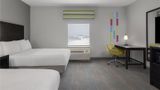 <b>Hampton Inn Pleasanton Room</b>. Images powered by <a href="https://iceportal.shijigroup.com/" title="IcePortal" target="_blank">IcePortal</a>.