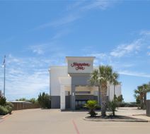 Hampton Inn Pleasanton Exterior