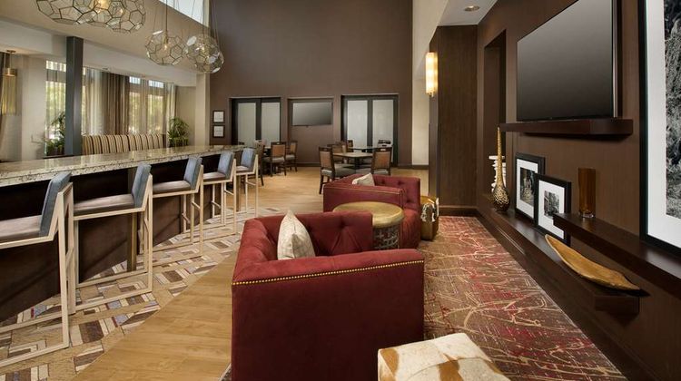 Hampton Inn & Suites Downtown/Market Sq Lobby