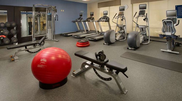 Hampton Inn & Suites Downtown/Market Sq Health