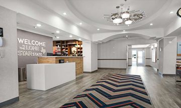 Hampton Inn Seguin