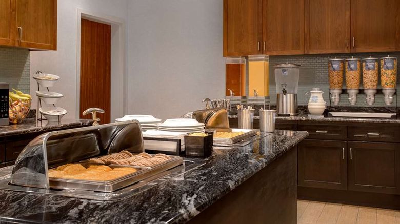 <b>Homewood Suites Lackland AFB/SeaWorld Restaurant</b>. Images powered by <a href="https://iceportal.shijigroup.com/" title="IcePortal" target="_blank">IcePortal</a>.
