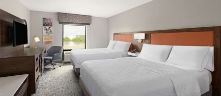 Hampton Inn & Suites Savannah-Airport Room