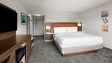 <b>Hampton Inn & Suites Savannah-Airport Room</b>. Images powered by <a href="https://iceportal.shijigroup.com/" title="IcePortal" target="_blank">IcePortal</a>.