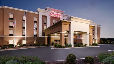 Hampton Inn & Suites Savannah-Airport
