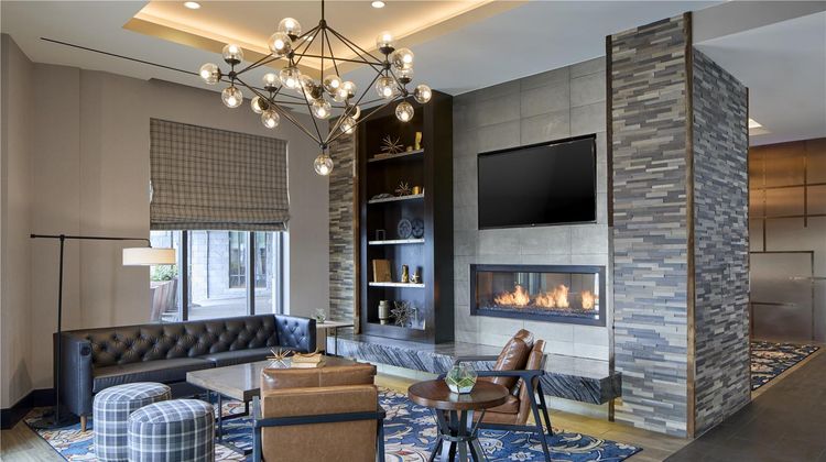 Homewood Suites Historic Dist/Riverfront Lobby