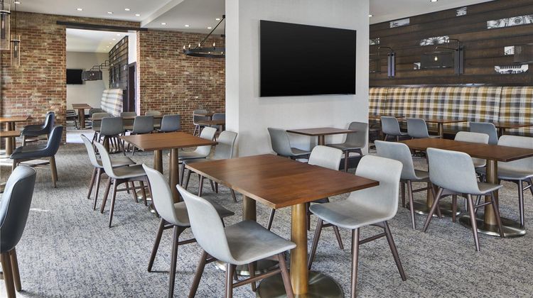 Homewood Suites Historic Dist/Riverfront Restaurant
