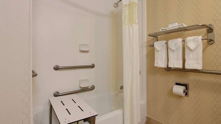 Hampton Inn I-95-Richmond Hill Room