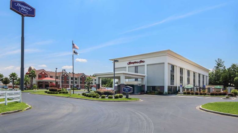 <b>Hampton Inn I-95-Richmond Hill Exterior</b>. Images powered by <a href="https://iceportal.shijigroup.com/" title="IcePortal" target="_blank">IcePortal</a>.