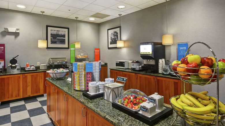 <b>Hampton Inn Sayre Restaurant</b>. Images powered by <a href="https://iceportal.shijigroup.com/" title="IcePortal" target="_blank">IcePortal</a>.
