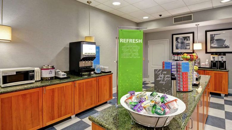 <b>Hampton Inn Sayre Restaurant</b>. Images powered by <a href="https://iceportal.shijigroup.com/" title="IcePortal" target="_blank">IcePortal</a>.