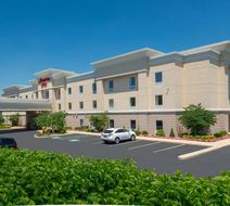 Hampton Inn Goshen Exterior