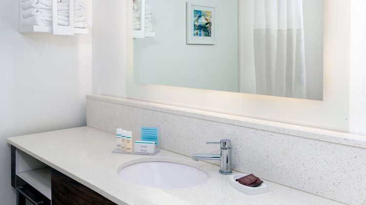 Hampton Inn Salisbury Room