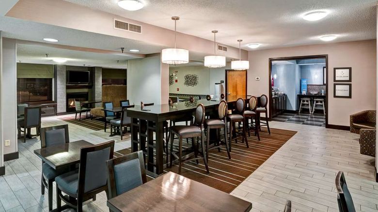 <b>Hampton Inn State College Restaurant</b>. Images powered by <a href="https://iceportal.shijigroup.com/" title="IcePortal" target="_blank">IcePortal</a>.