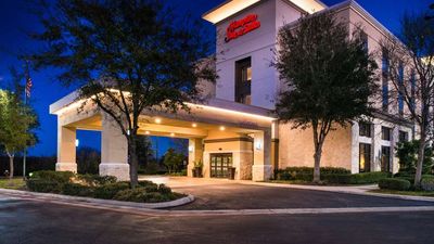 Hampton Inn & Suites Schertz