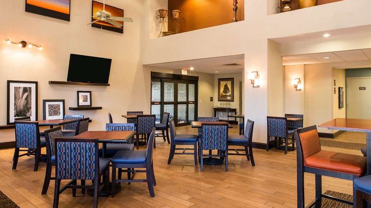 Hampton Inn & Suites Schertz Lobby