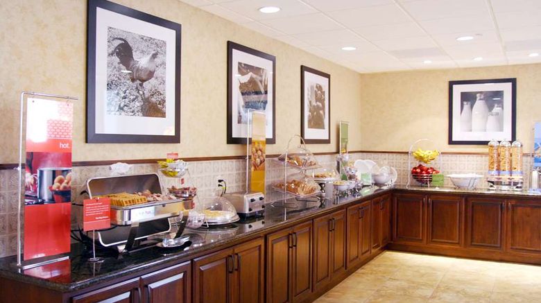 <b>Hampton Inn & Suites Lodi Restaurant</b>. Images powered by <a href="https://iceportal.shijigroup.com/" title="IcePortal" target="_blank">IcePortal</a>.