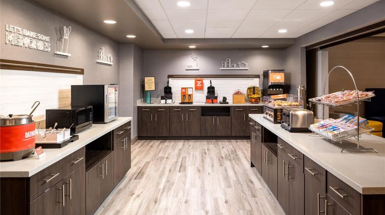 <b>Hampton Inn & Suites Manteca Restaurant</b>. Images powered by <a href="https://iceportal.shijigroup.com/" title="IcePortal" target="_blank">IcePortal</a>.