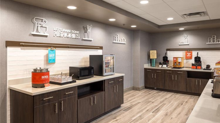 Hampton Inn & Suites Manteca Restaurant