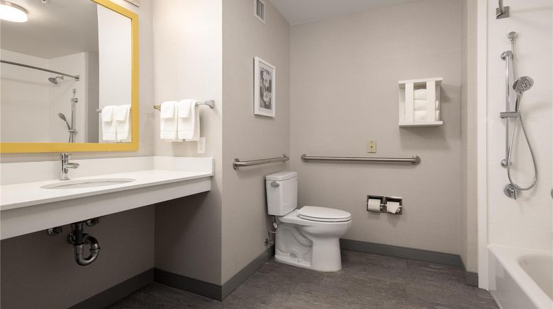 <b>Hampton Inn & Suites Manteca Room</b>. Images powered by <a href="https://iceportal.shijigroup.com/" title="IcePortal" target="_blank">IcePortal</a>.