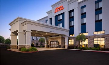 Hampton Inn & Suites Manteca