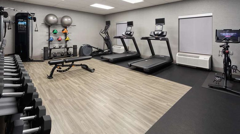 <b>Hampton Inn & Suites Scottsburg Health</b>. Images powered by <a href="https://iceportal.shijigroup.com/" title="IcePortal" target="_blank">IcePortal</a>.