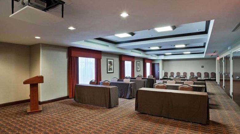 <b>Hampton Inn Milford Meeting</b>. Images powered by <a href="https://iceportal.shijigroup.com/" title="IcePortal" target="_blank">IcePortal</a>.