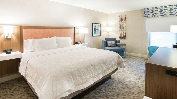 Hampton Inn Clarks Summit Room