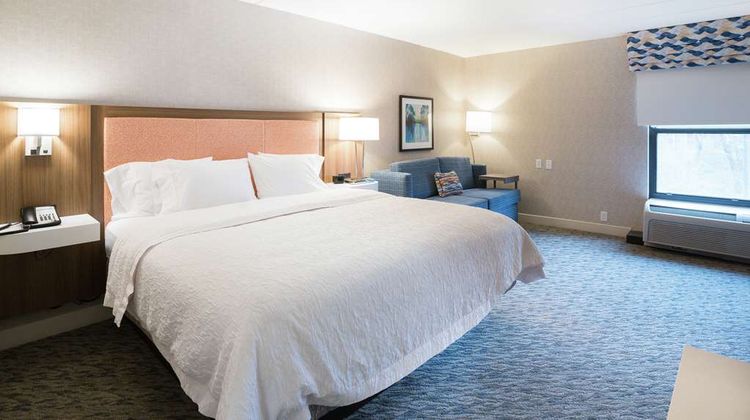 Hampton Inn Clarks Summit Room