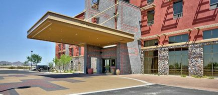 Hampton Inn & Suites Talking Stick Exterior