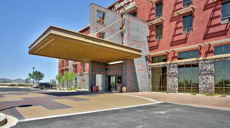 Hampton Inn & Suites Talking Stick Exterior