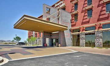 Hampton Inn & Suites Talking Stick