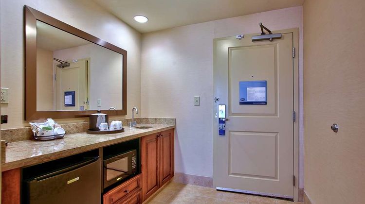 Hampton Inn & Suites Talking Stick Other